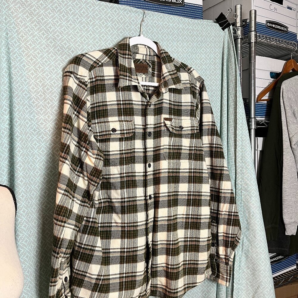 Men's 100% cotton plaid Orvis Shacket Size M